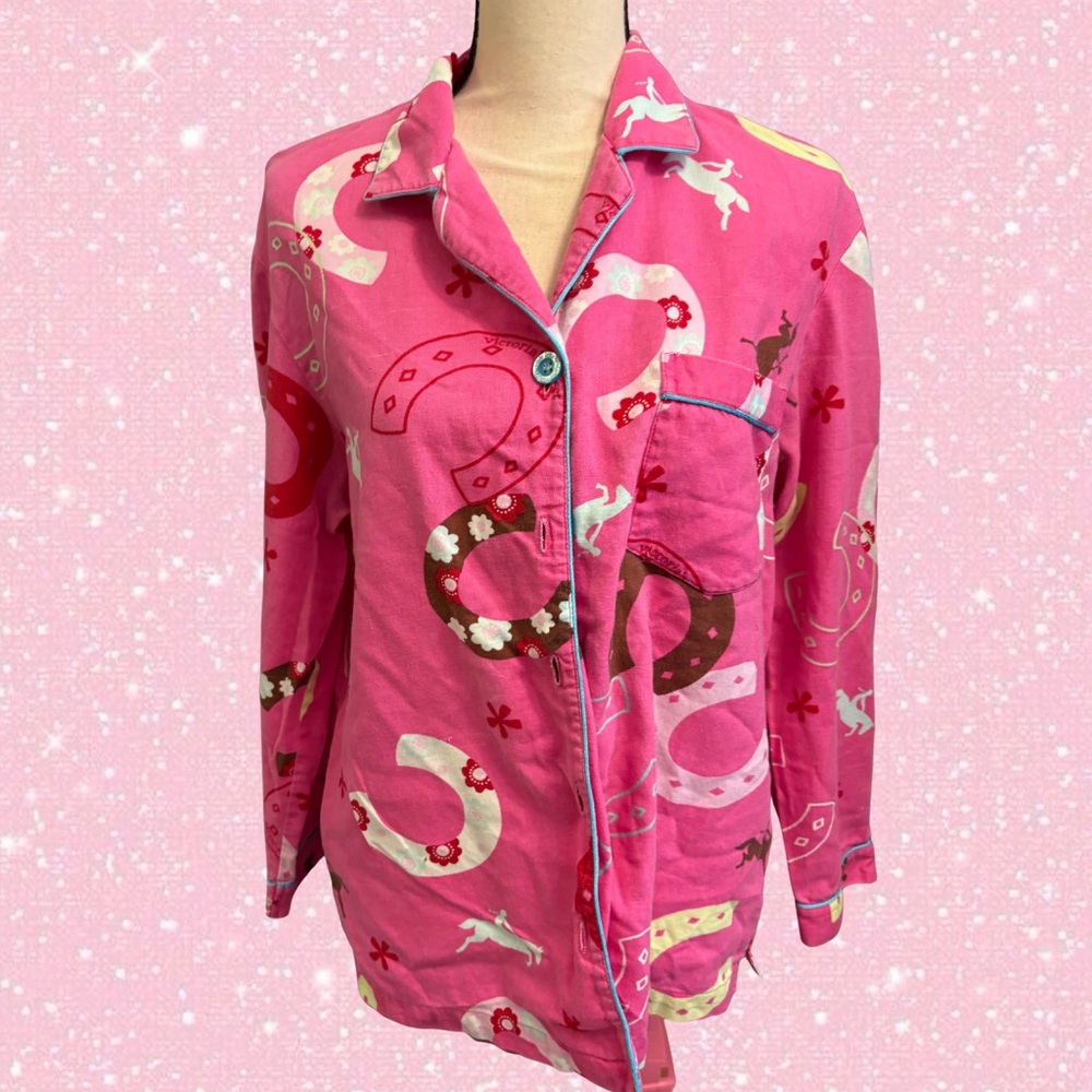 Y2K Victoria’s Secret horseshoe pj top!